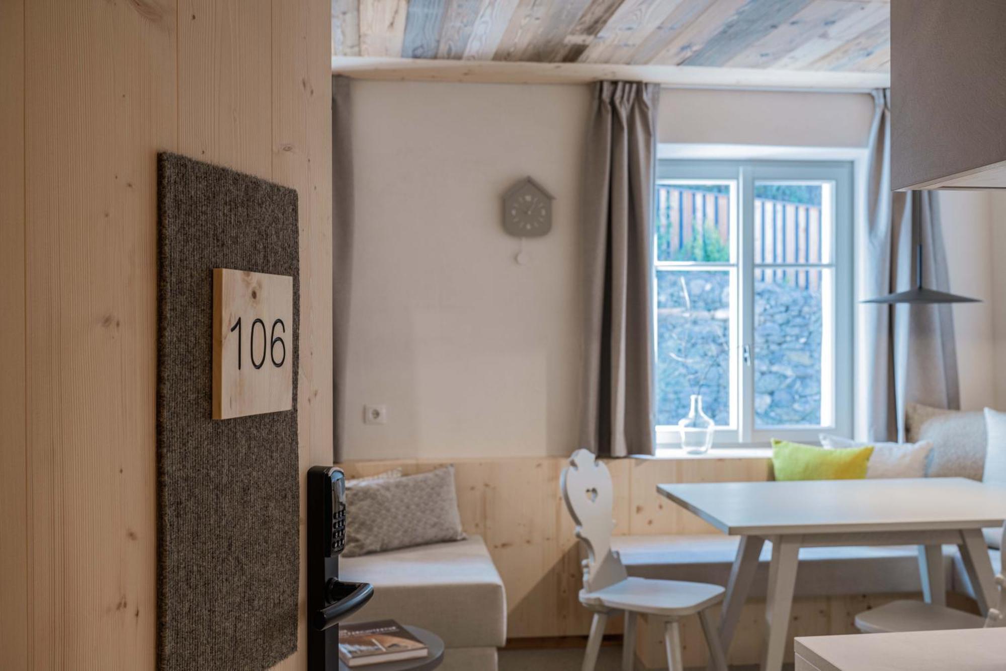 Apartamento Ansitz Pontegardena Ponte Gardena Exterior foto
